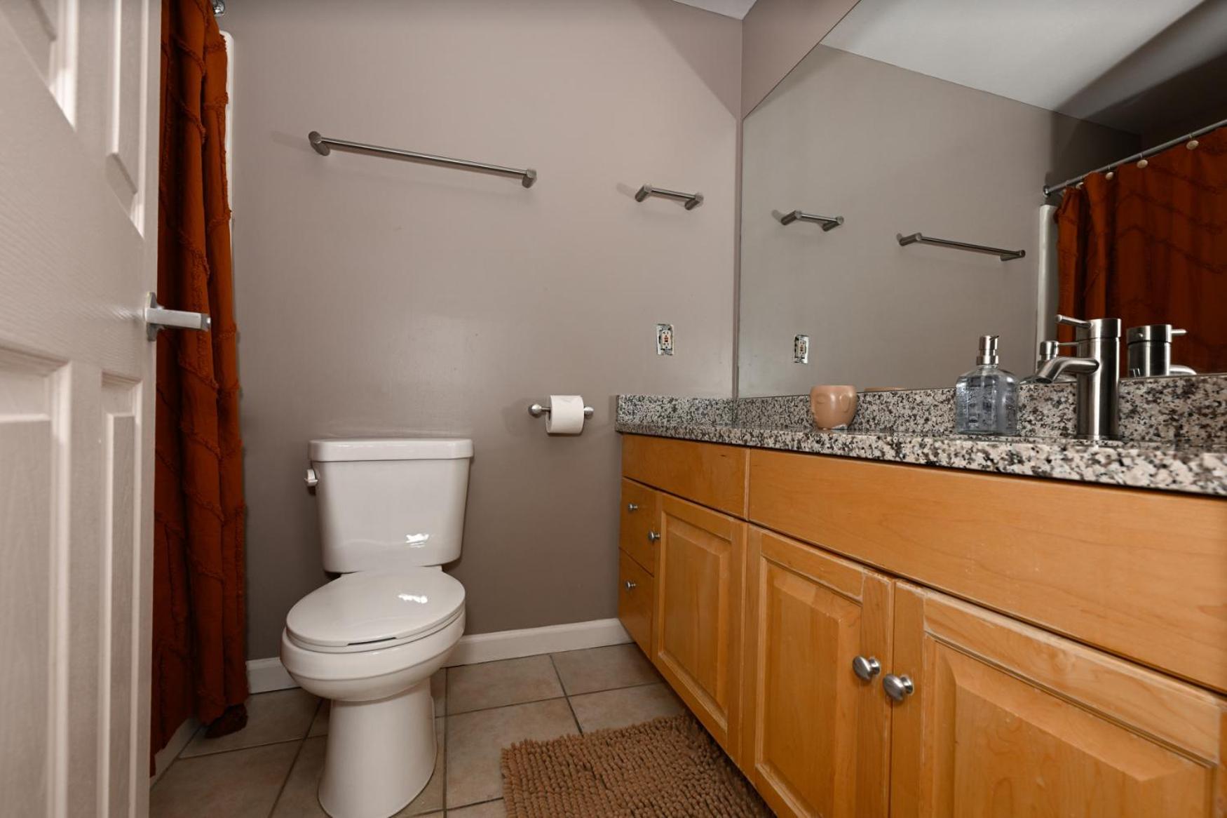 2 Bath Prkg+Gym+Sauna Perk Plaza +30 Day Клівленд Екстер'єр фото