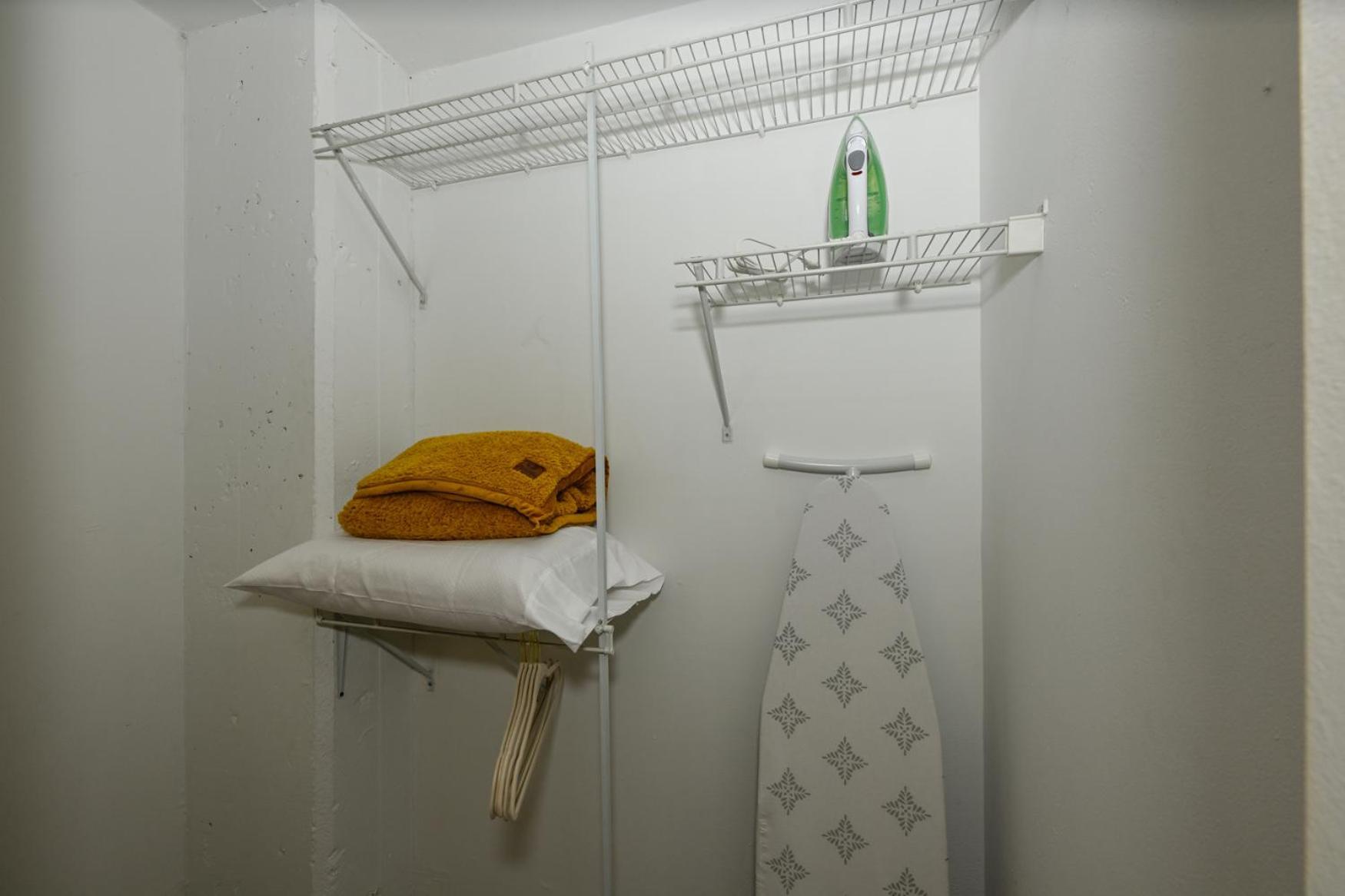 2 Bath Prkg+Gym+Sauna Perk Plaza +30 Day Клівленд Екстер'єр фото